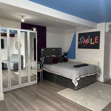 Modern Studio Close To Leeds City Centre Ngoại thất bức ảnh